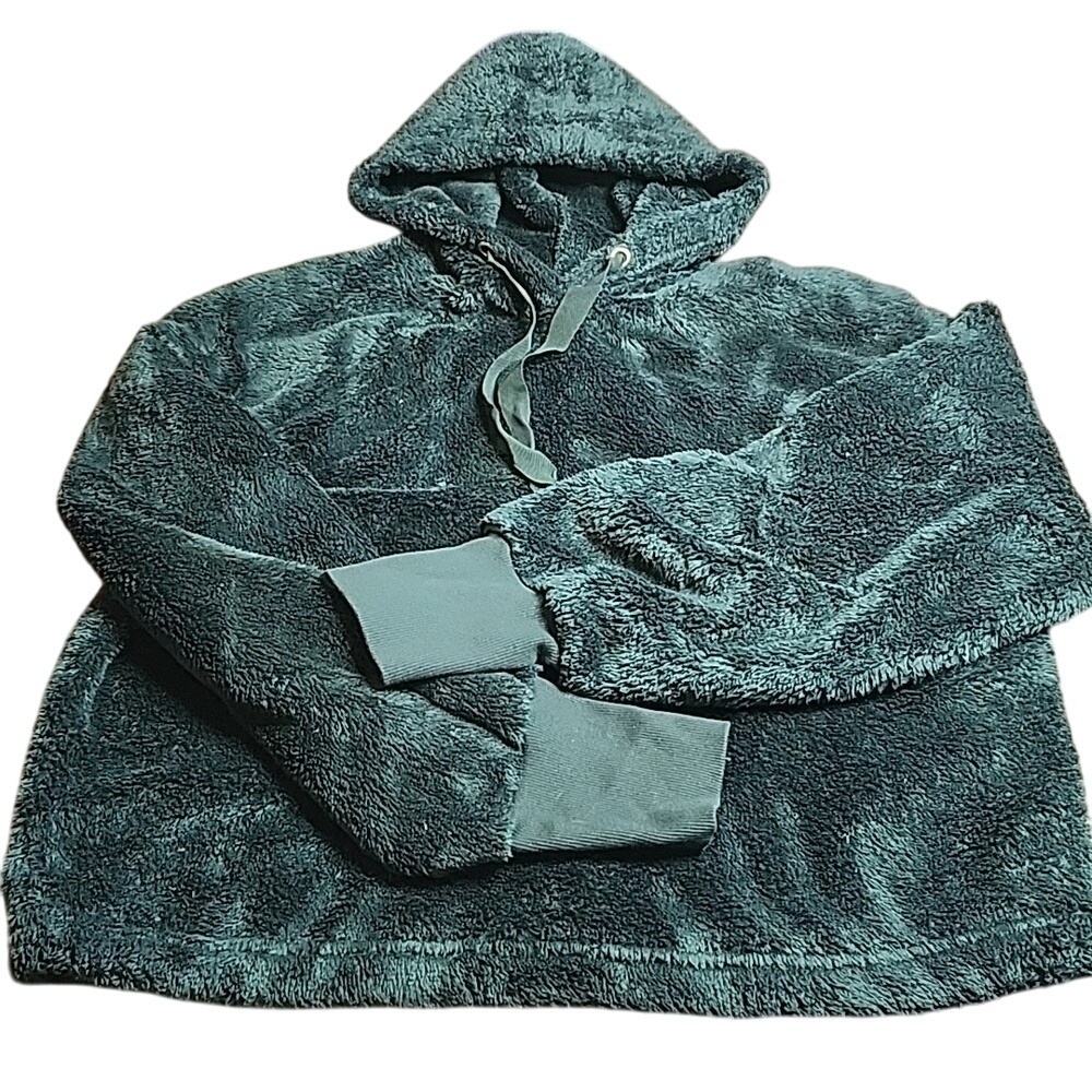 Old Navy Fuzzy Pullover Hoodie, Green, Cozy Comfortable Fall Winter, Medium